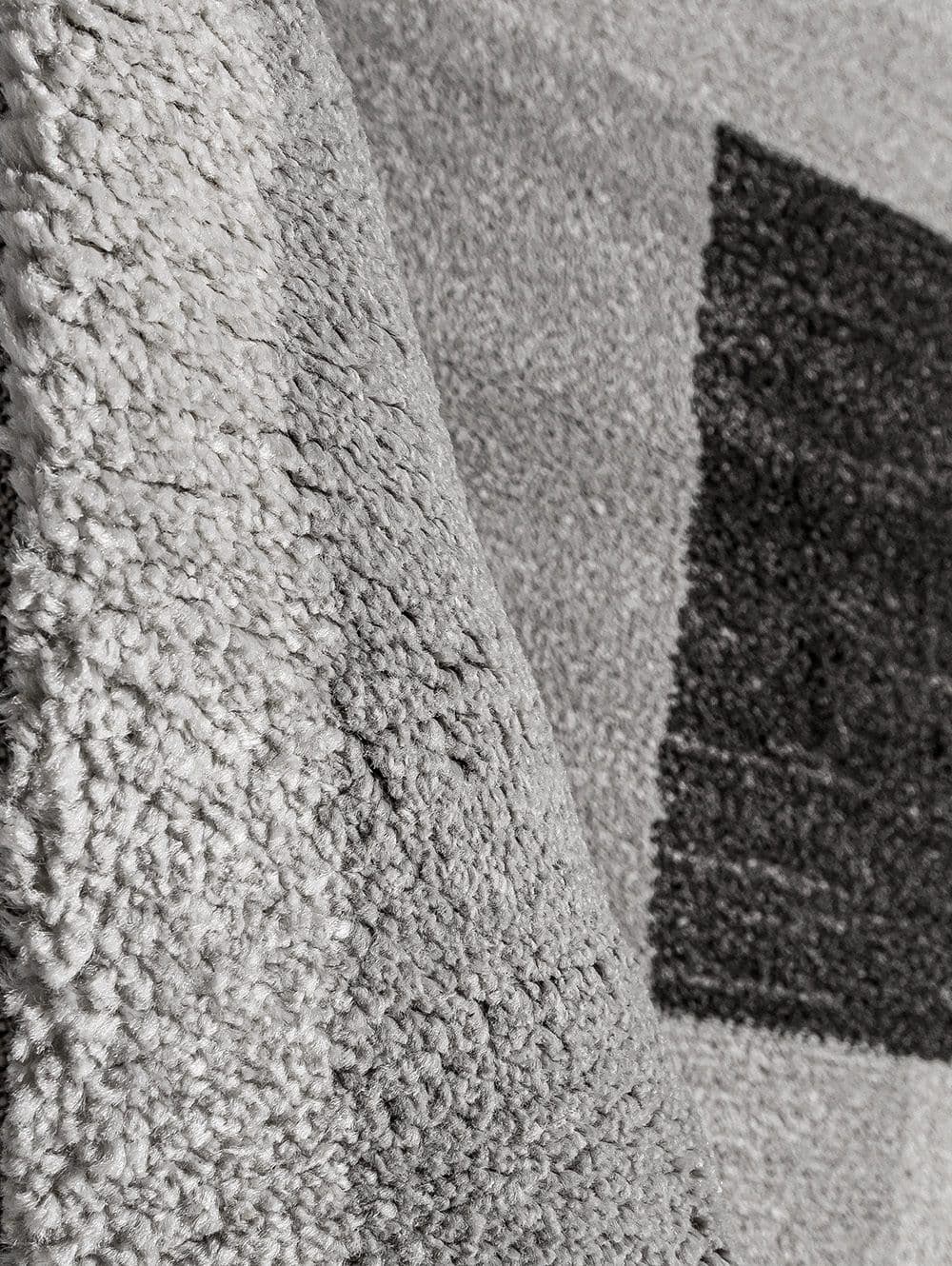 MOON FORM NEGRA 160X230