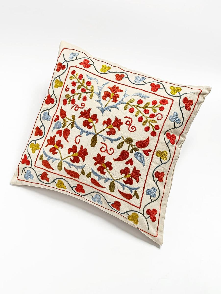 ALMOHADON SUZANI 44X47
